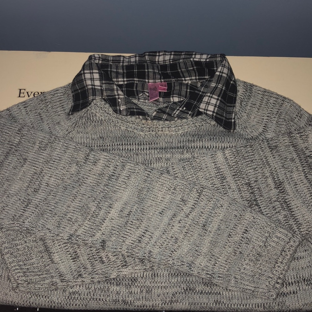 Plaid Collar Sweater